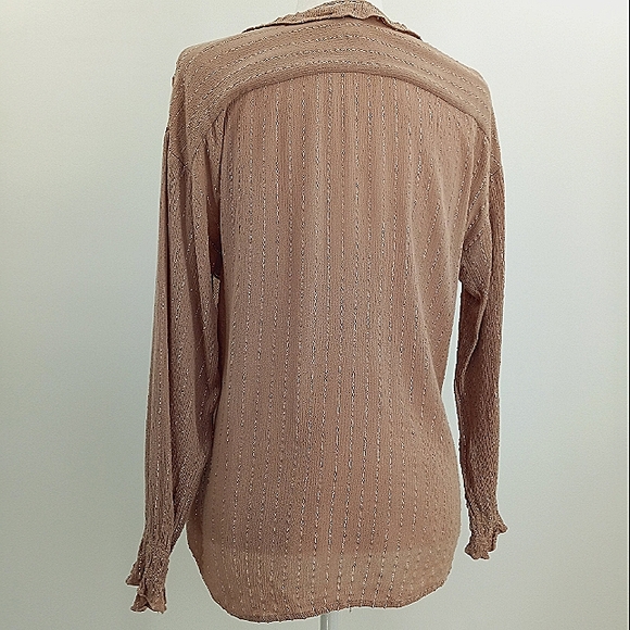 STITCH FIX Skies Are Blue Mauve Ruffle Detail Surplice Metallic Accented Top M - Picture 8 of 12